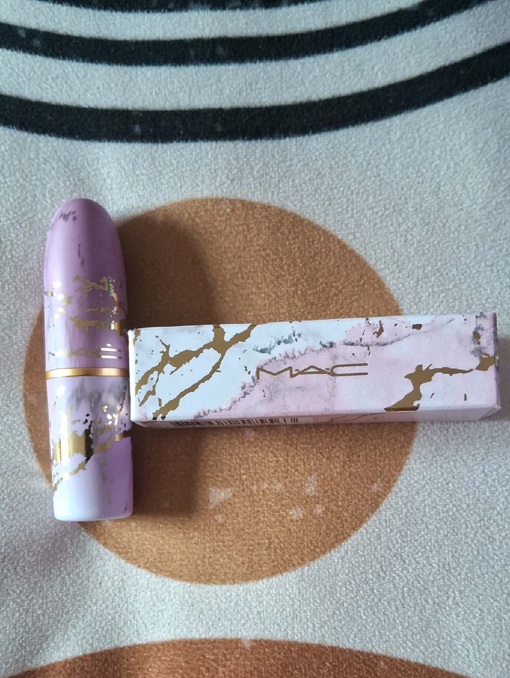 MAC Lipstick, Special Pink & Gold Marble Edition. Ruby Woo